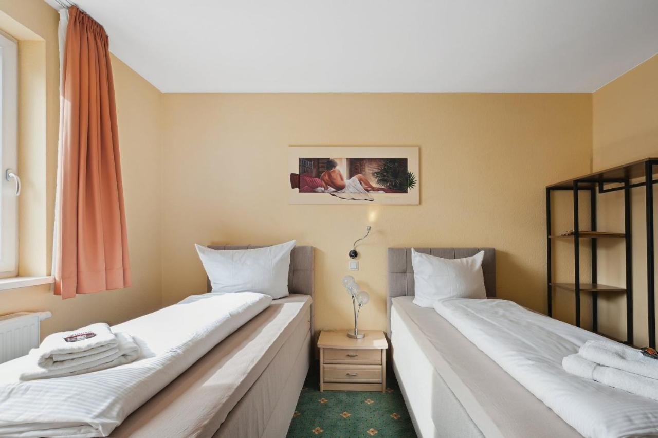 7O'Clock - Hotel Hannover Laatzen Esterno foto